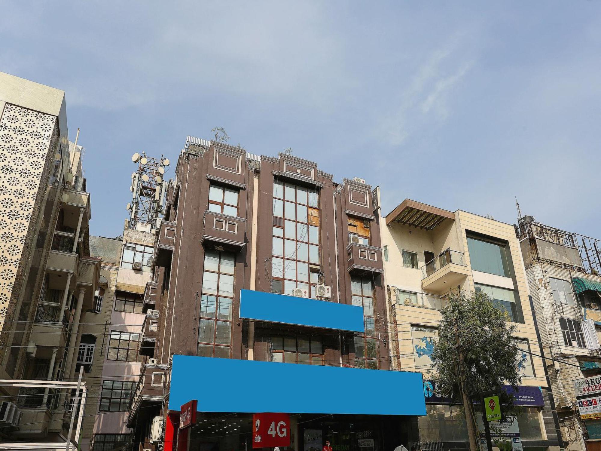 Oyo Flagship Hotel F Five New Delhi Exterior foto